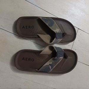 Aeropostale flip flops.